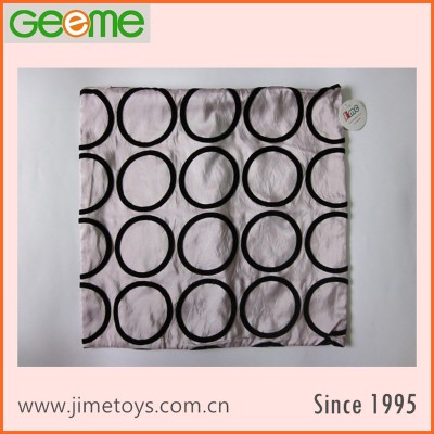 JM325 Custom Polyester Fabric Pillow Case with Flocking Pattern